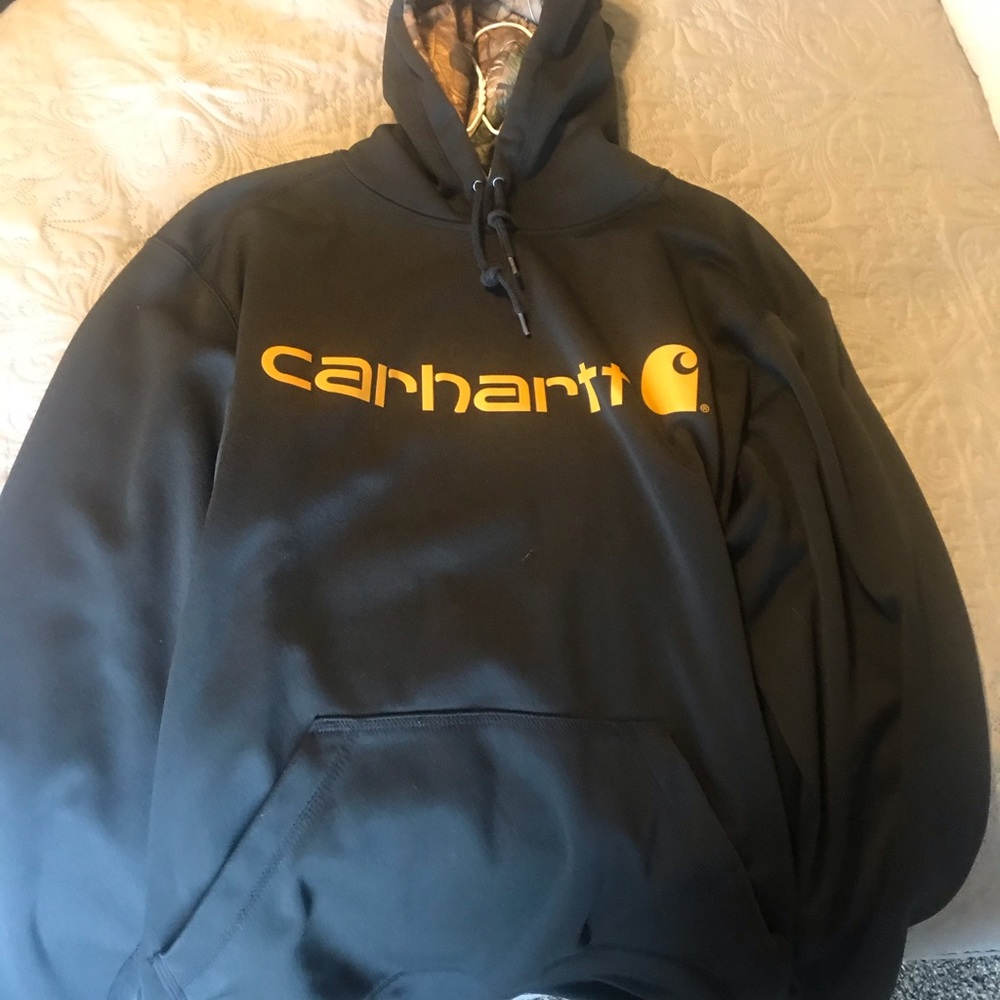 Men’s Carhartt sweat shirt